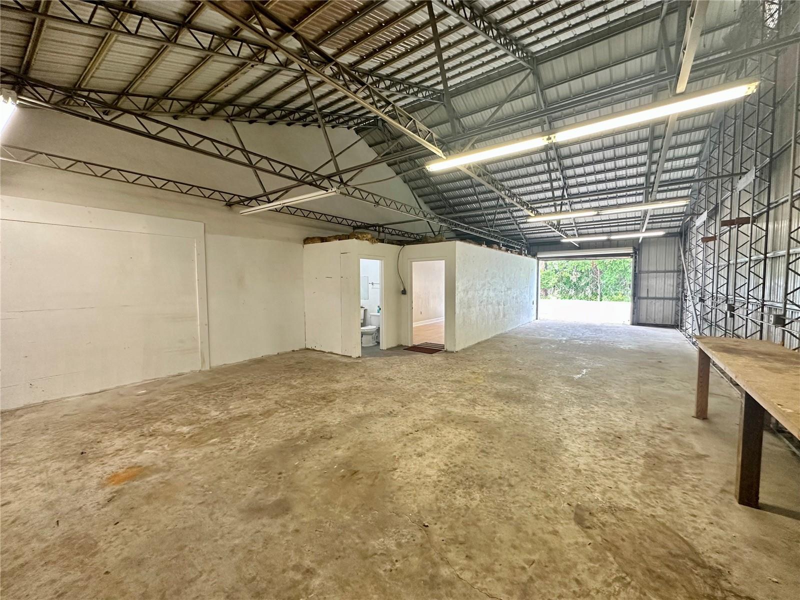 Image 3 of 3 For 101 Hibiscus Avenue 909