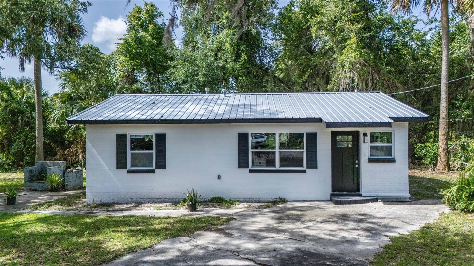 Image 4 of 38 For 1701 Wapalaw Street