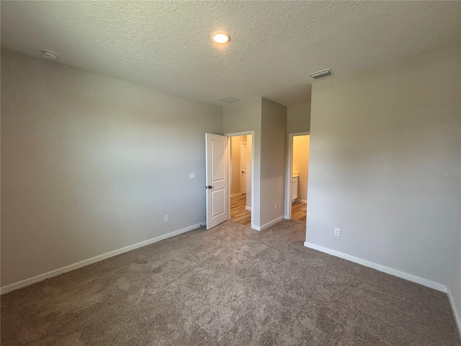 Image 13 of 36 For 41 Perseus Avenue
