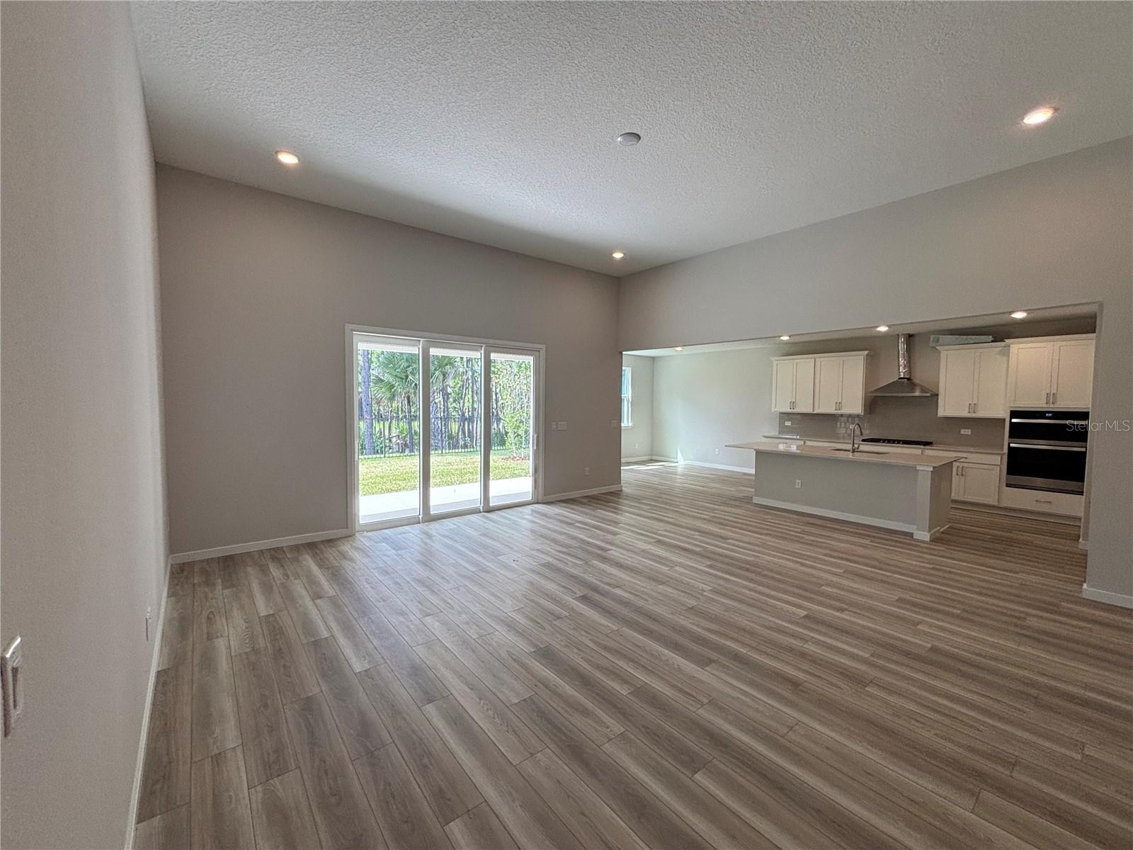 Image 24 of 36 For 41 Perseus Avenue