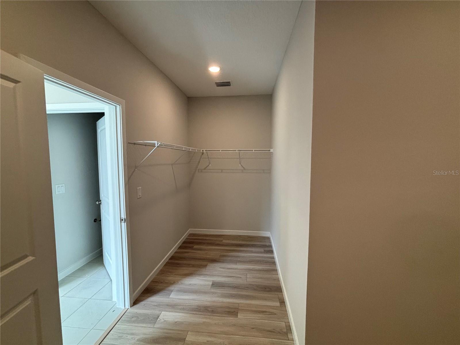 Image 30 of 36 For 41 Perseus Avenue