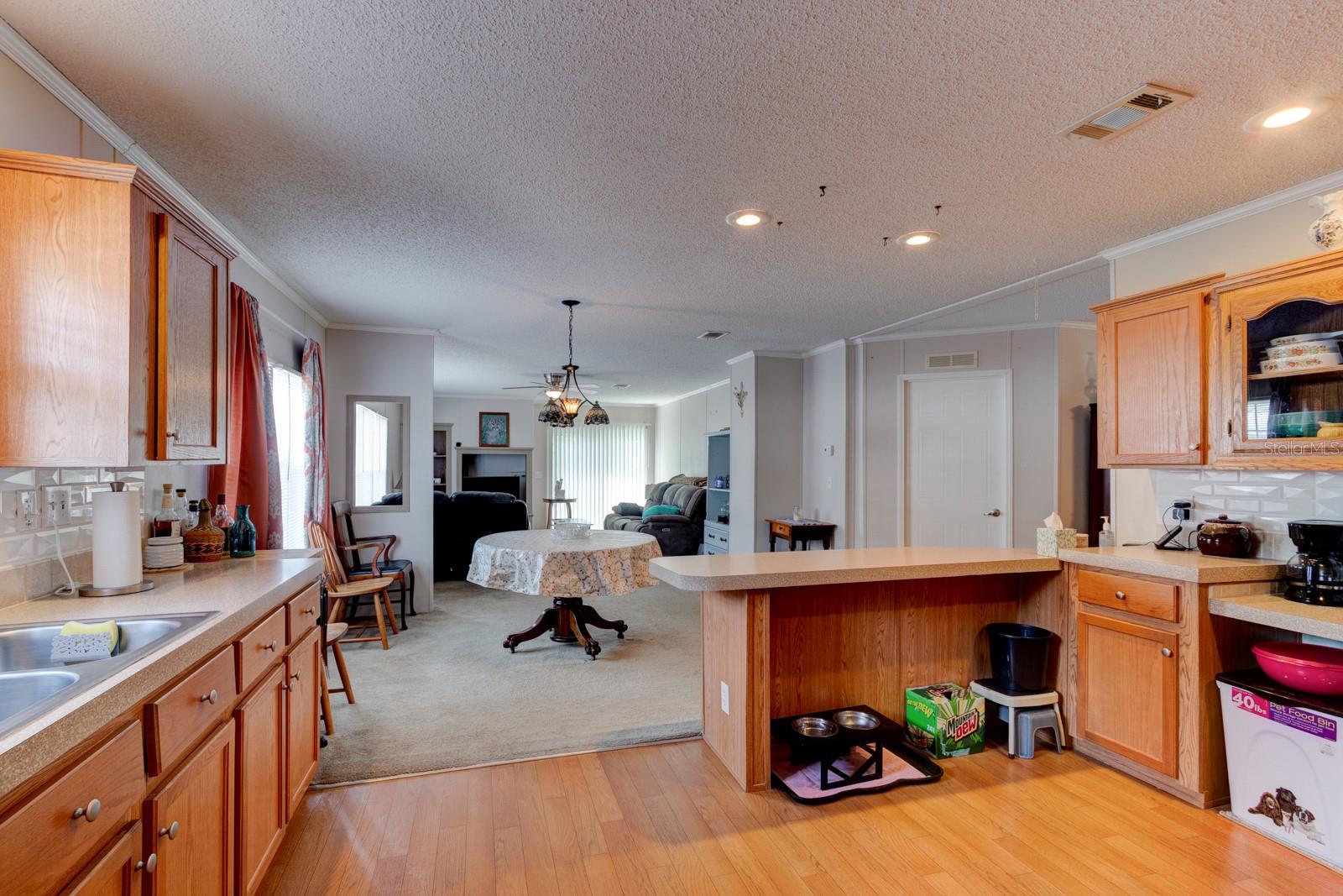 Image 2 of 29 For 1352 Cedar Bluff