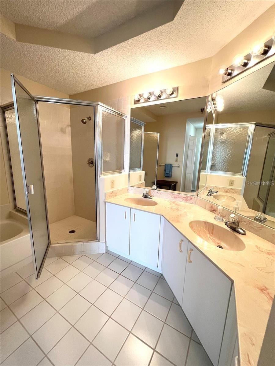 Image 11 of 19 For 104 Surfview Drive 2503