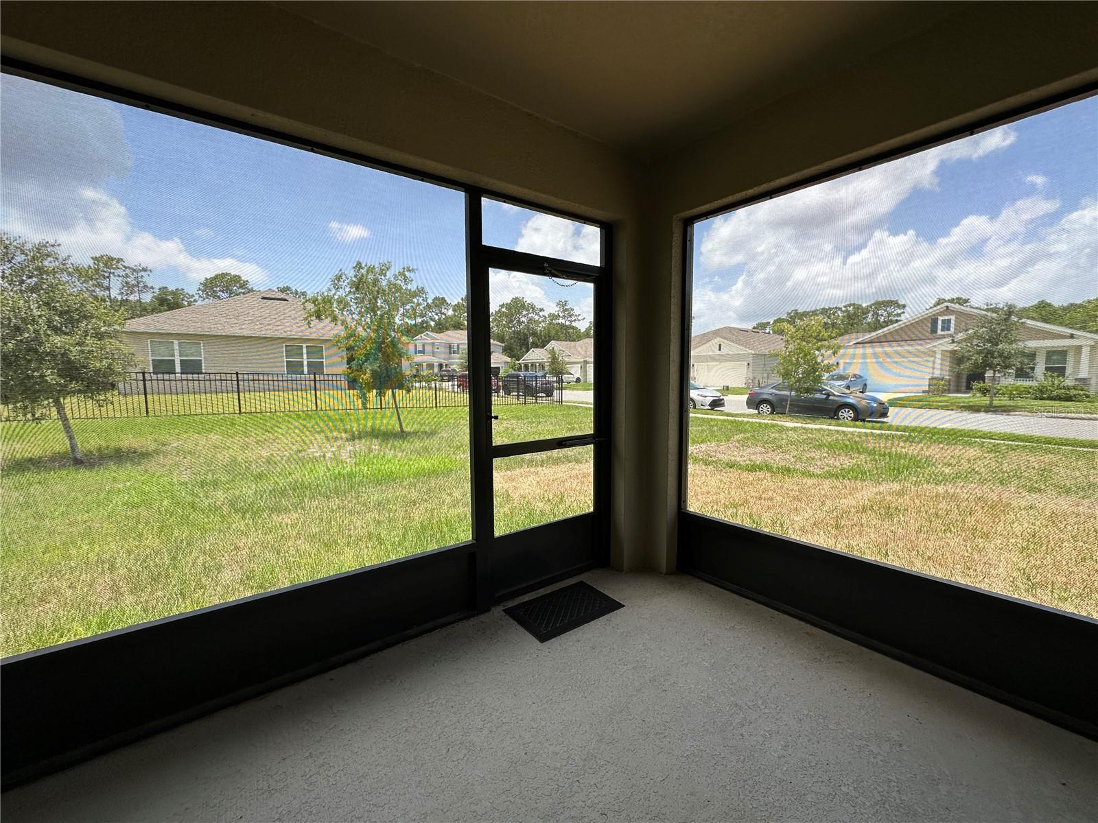 Image 14 of 33 For 551 Shaelyn Place