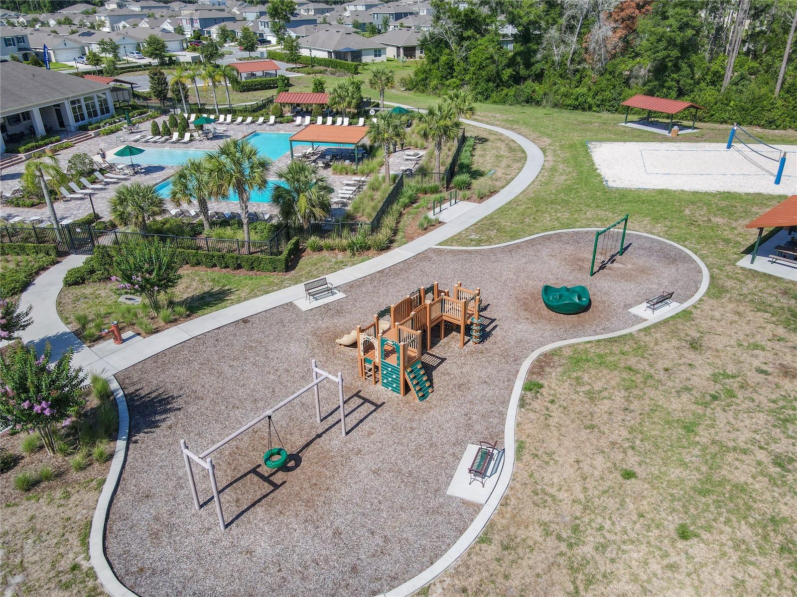 Image 31 of 33 For 551 Shaelyn Place