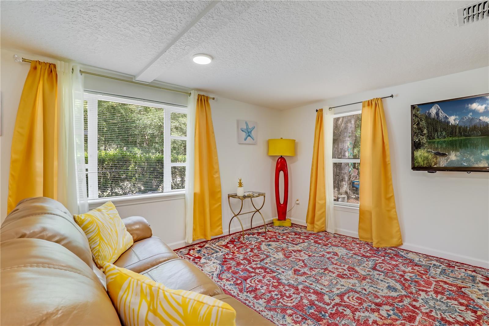Image 15 of 46 For 443 Polk Avenue