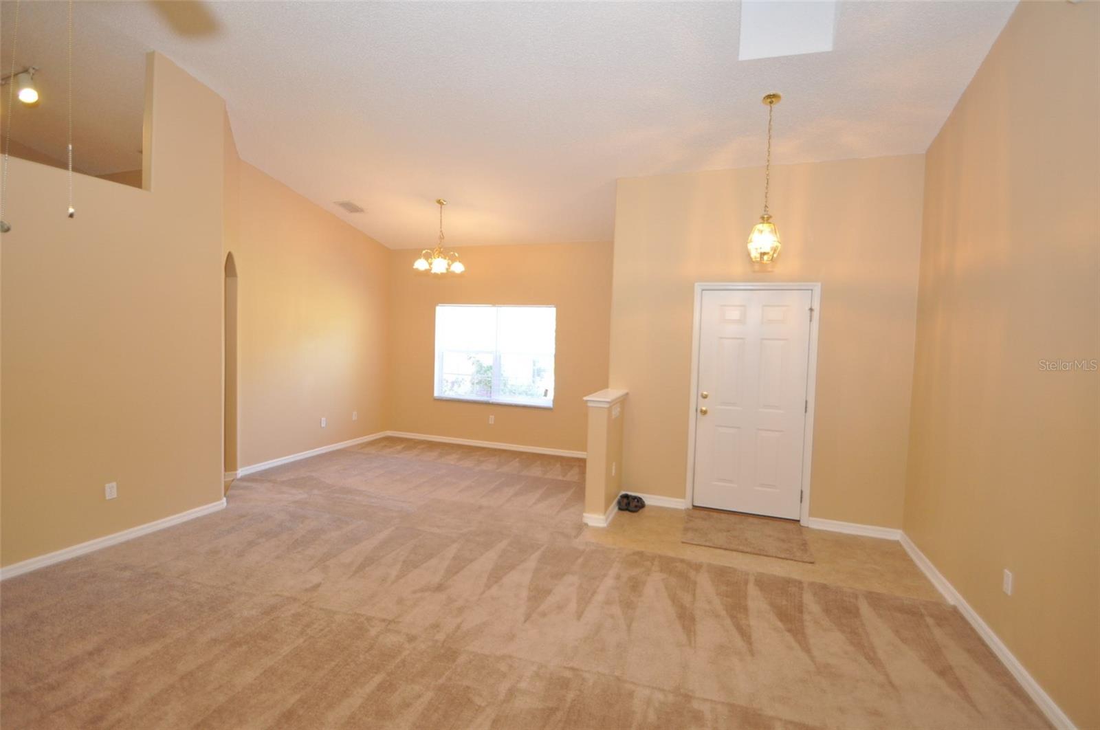 Image 3 of 12 For 83 Pheasant Drive