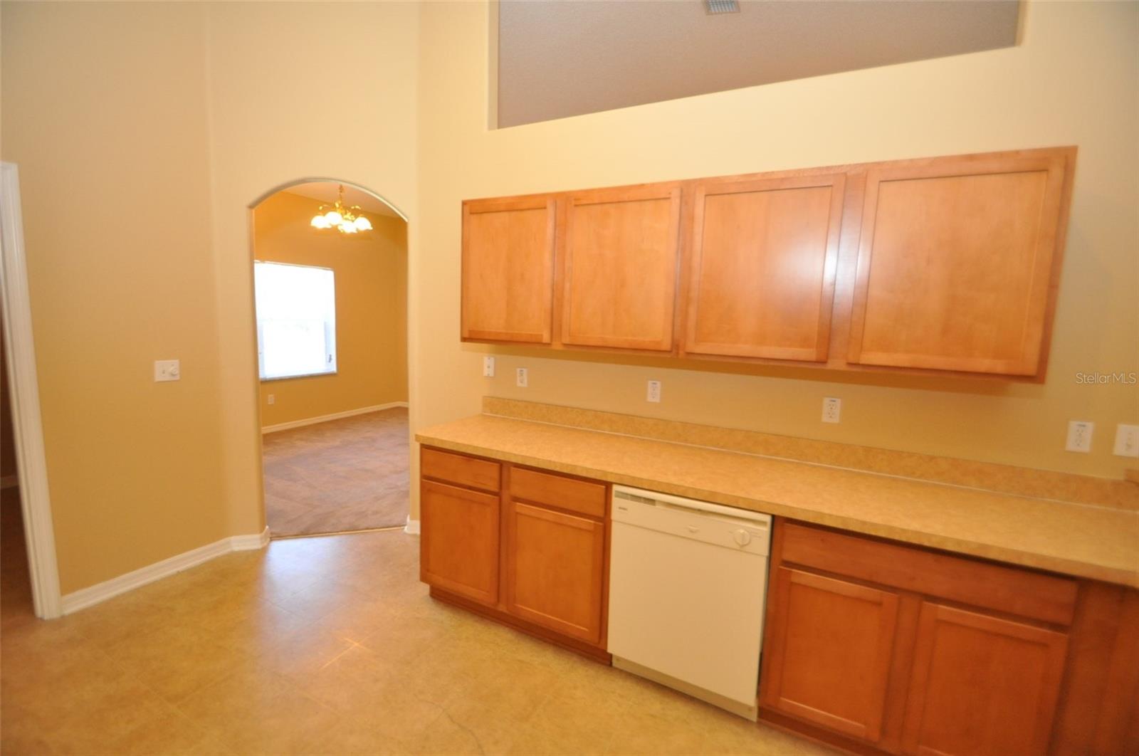 Image 7 of 12 For 83 Pheasant Drive
