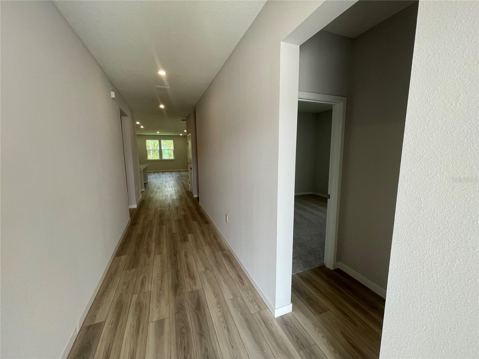 Image 5 of 43 For 215 Montgomery Court