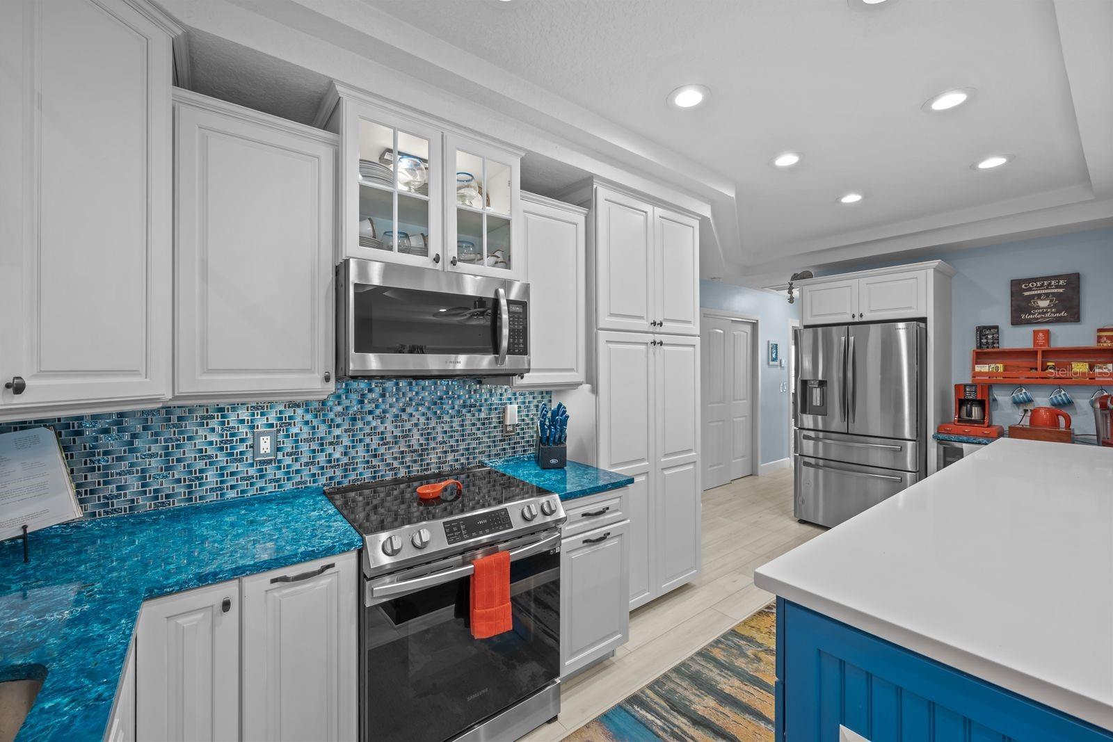 Image 15 of 74 For 1942 Daytona Avenue