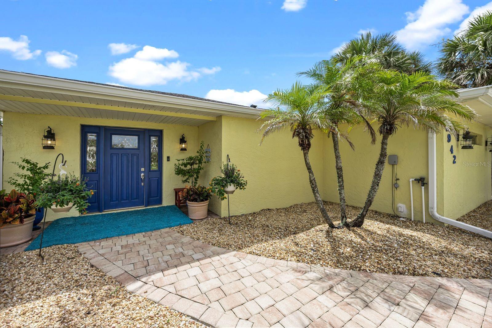Image 4 of 74 For 1942 Daytona Avenue