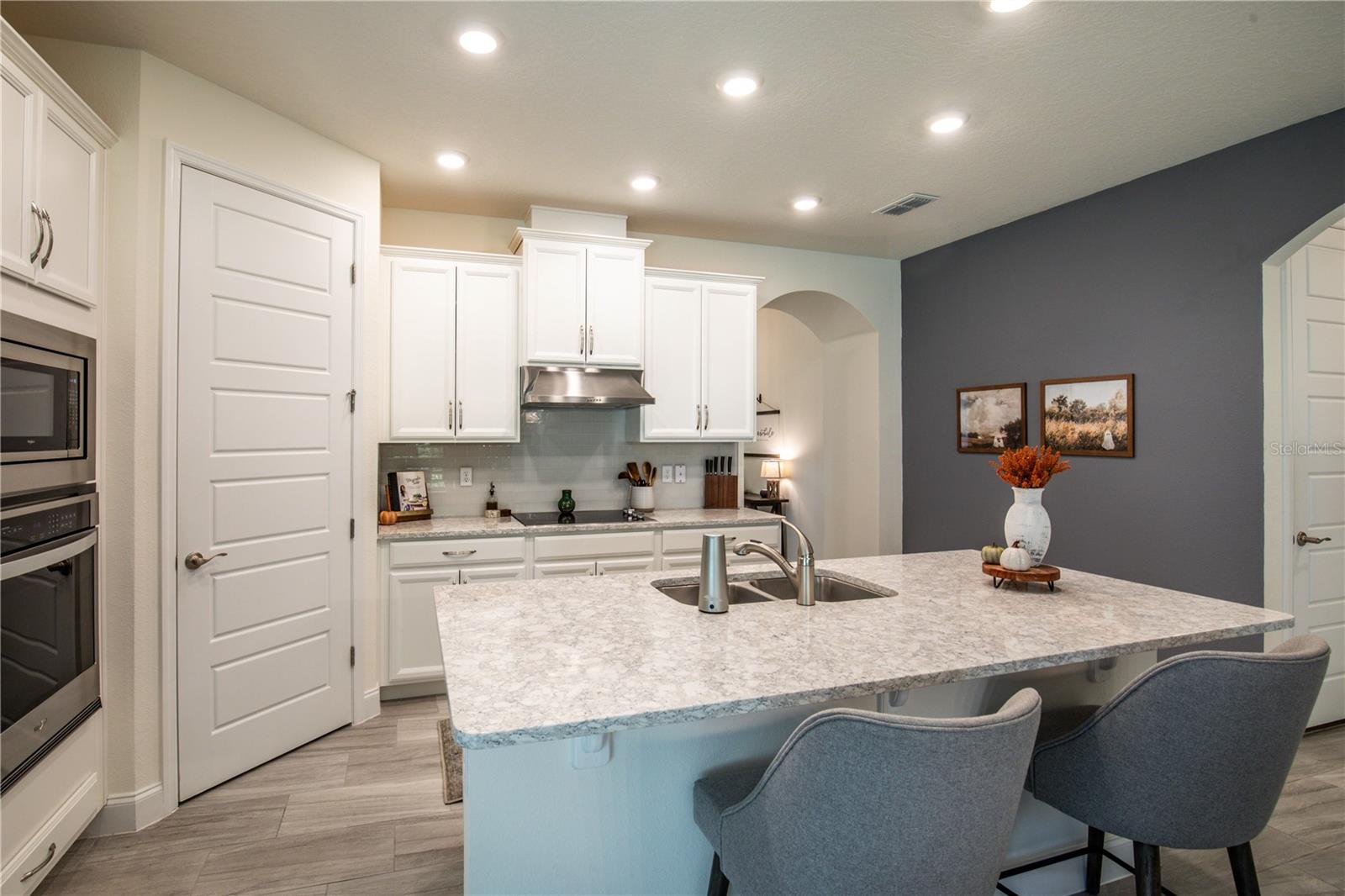 Image 11 of 38 For 2861 Monaghan Drive