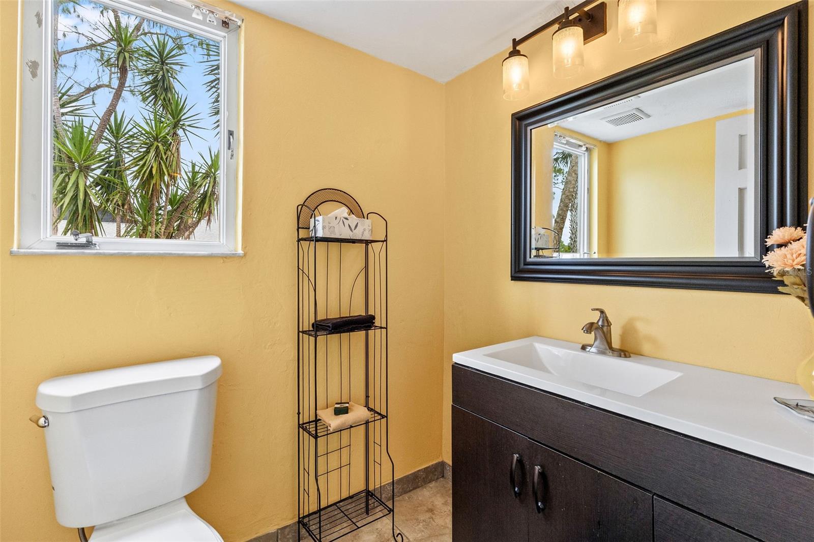 Image 16 of 60 For 428 Pelican Bay Drive