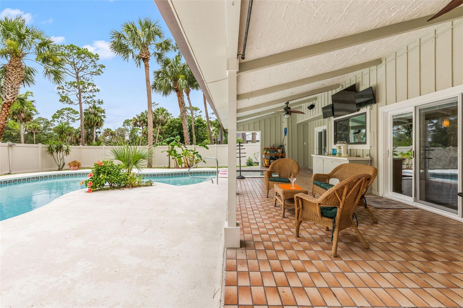 Image 32 of 60 For 428 Pelican Bay Drive