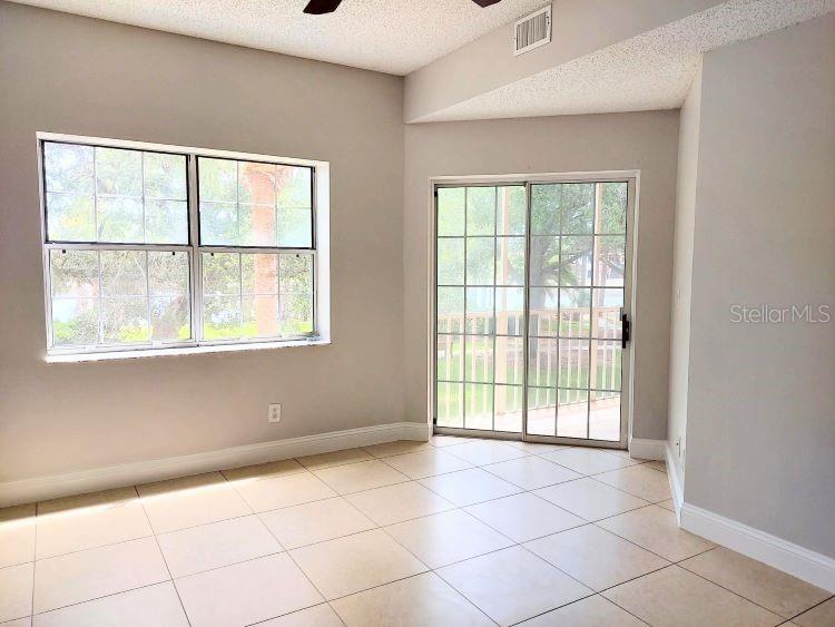 Image 7 of 20 For 95 Rivers Edge Lane 95