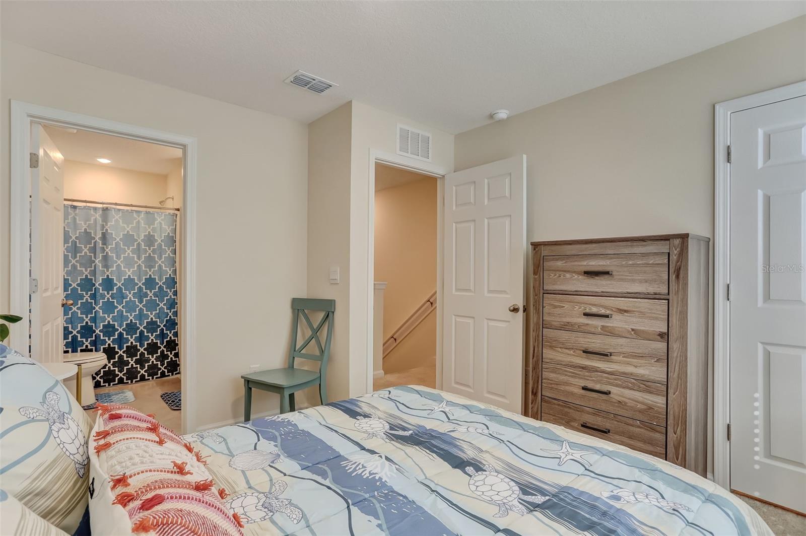 Image 31 of 40 For 94 Red House Circle