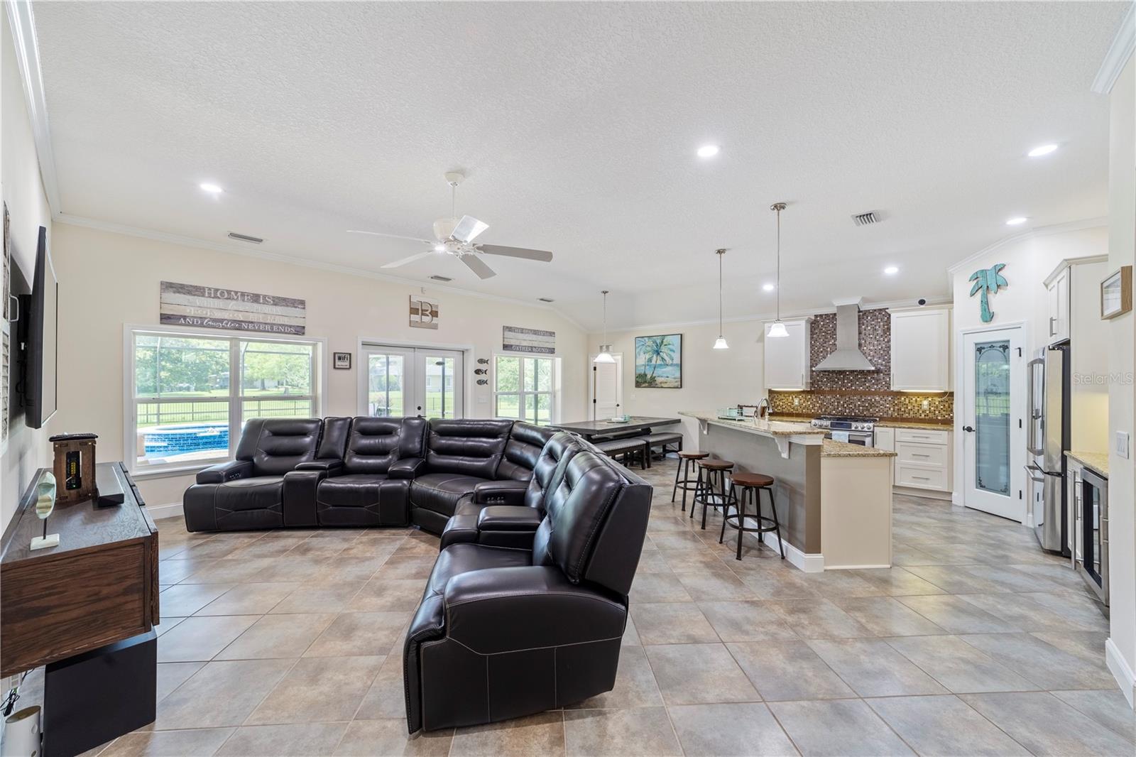 Image 13 of 66 For 265 Pinehurst Pointe Drive