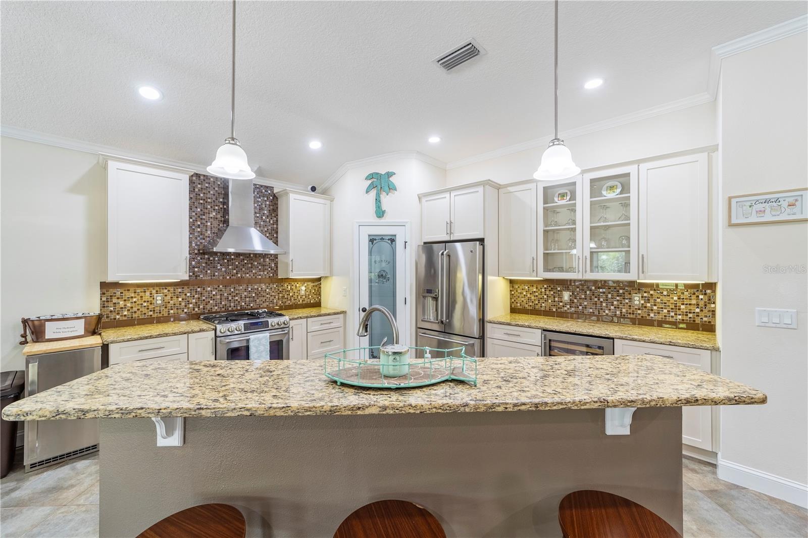Image 14 of 66 For 265 Pinehurst Pointe Drive