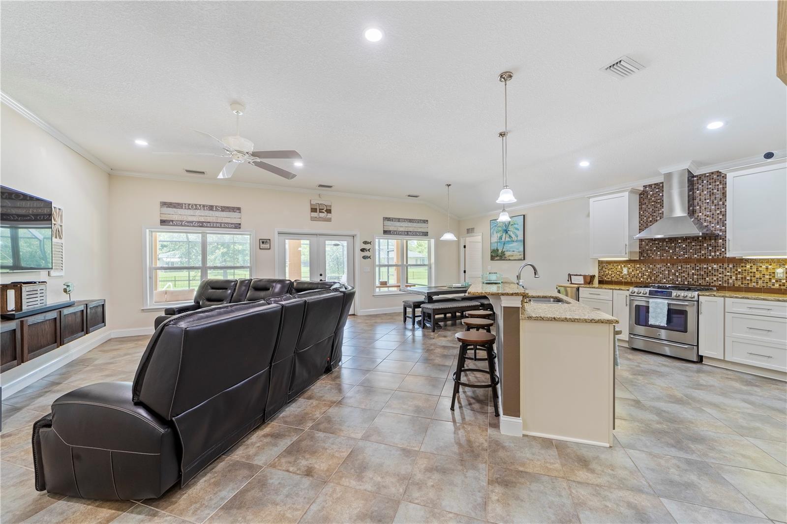 Image 24 of 66 For 265 Pinehurst Pointe Drive