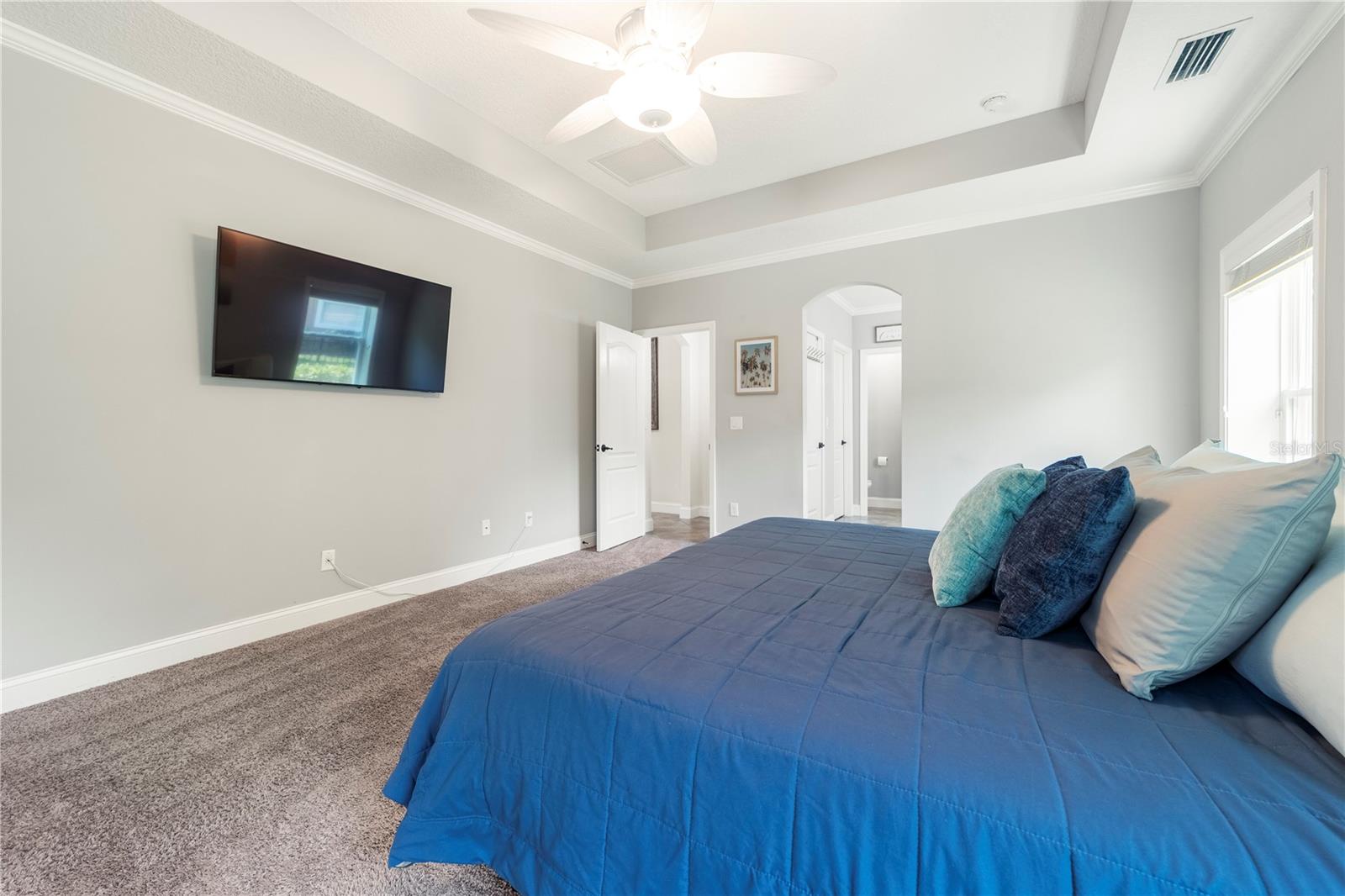 Image 33 of 66 For 265 Pinehurst Pointe Drive