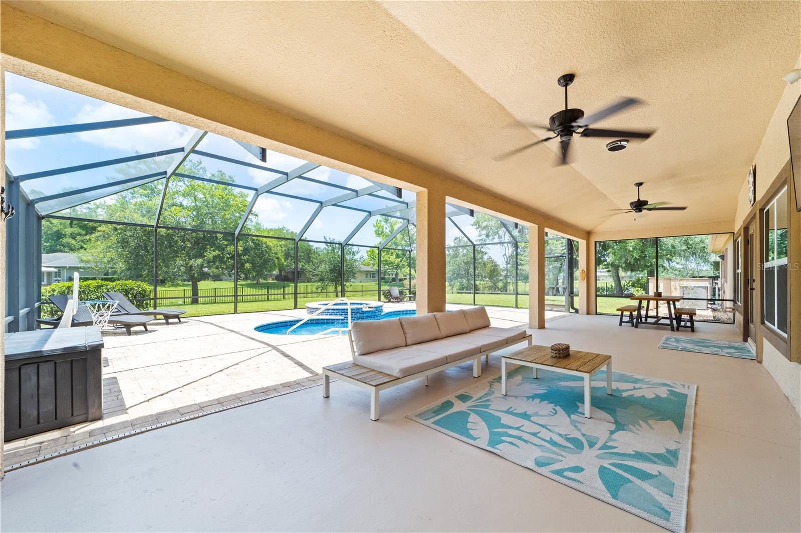 Image 4 of 66 For 265 Pinehurst Pointe Drive