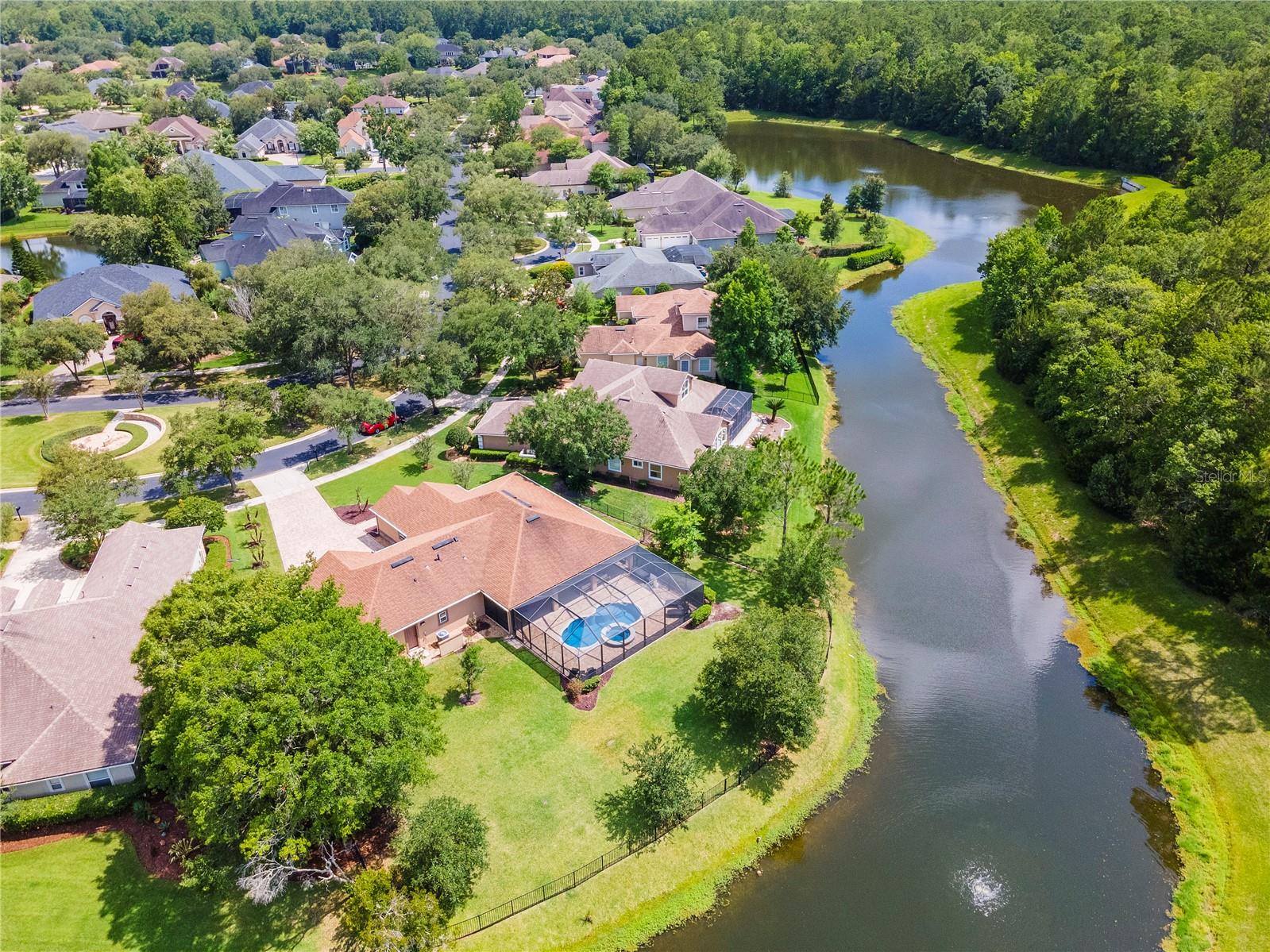 Image 52 of 66 For 265 Pinehurst Pointe Drive