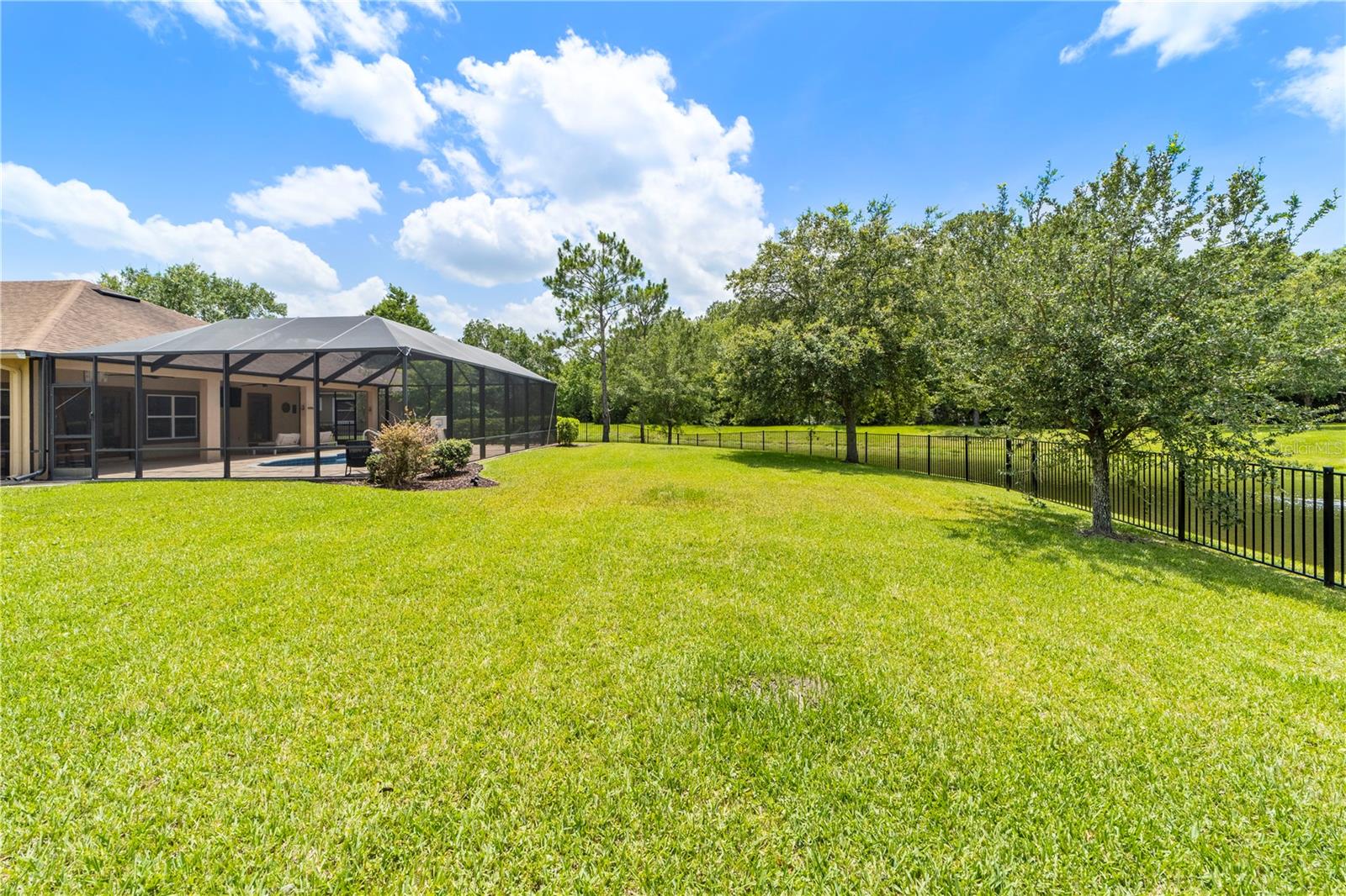 Image 53 of 66 For 265 Pinehurst Pointe Drive