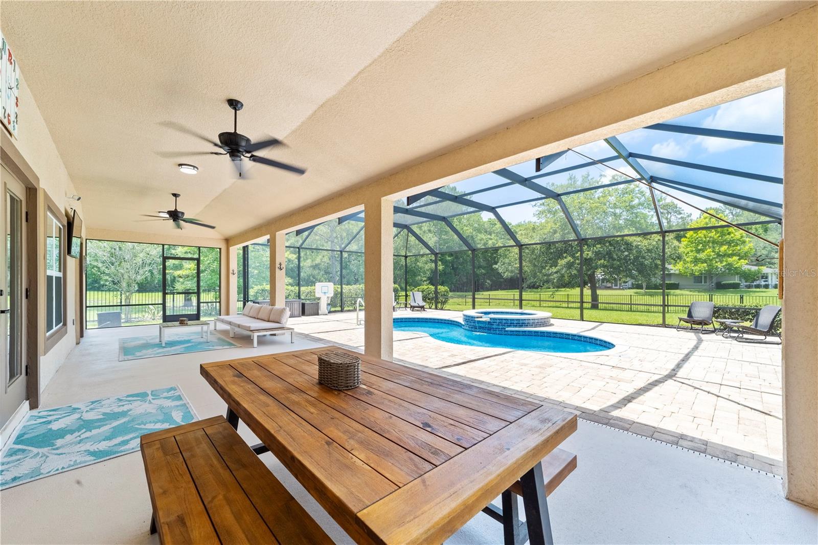 Image 7 of 66 For 265 Pinehurst Pointe Drive
