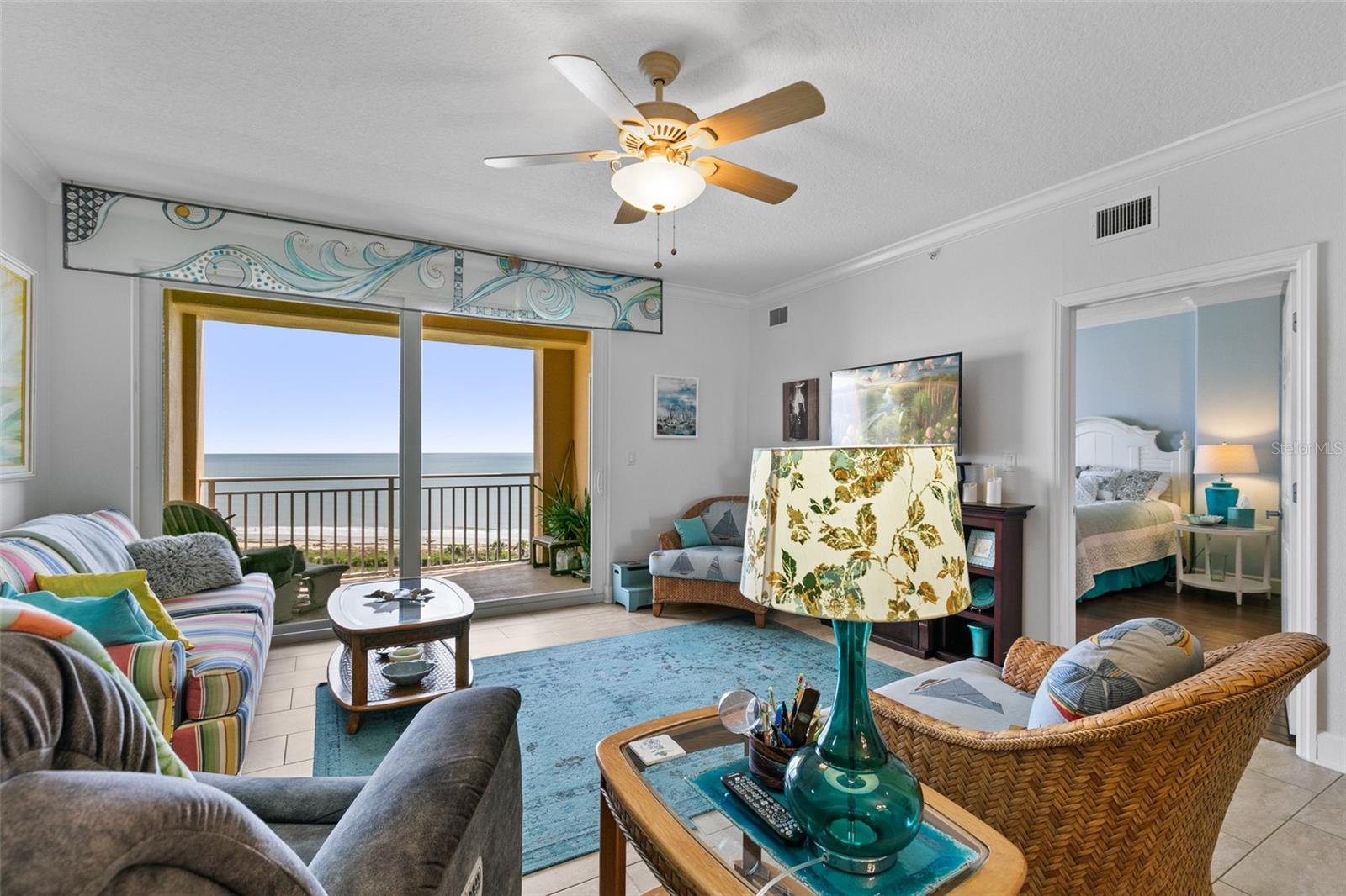 Image 19 of 95 For 80 Surfview Drive 707