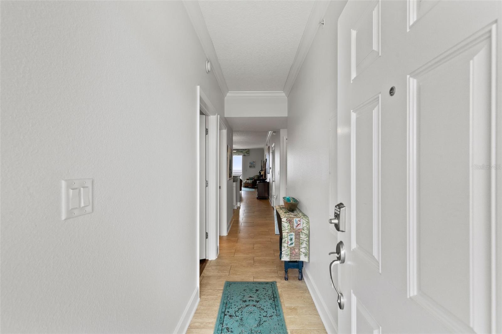 Image 2 of 95 For 80 Surfview Drive 707