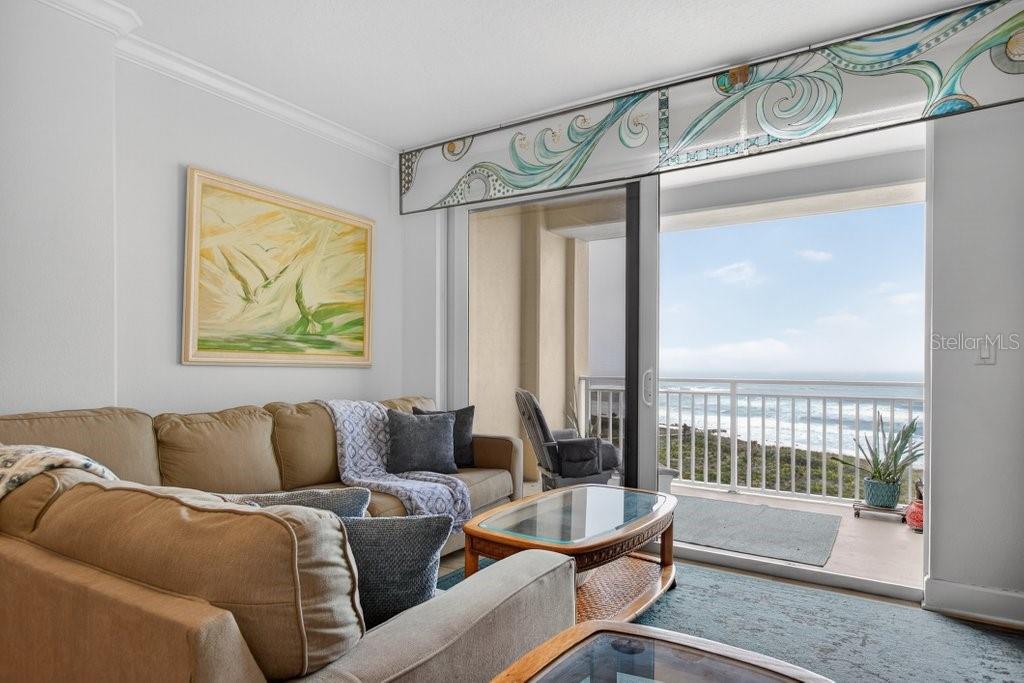 Image 25 of 95 For 80 Surfview Drive 707