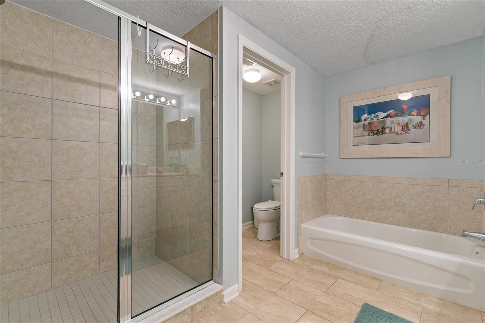 Image 30 of 95 For 80 Surfview Drive 707