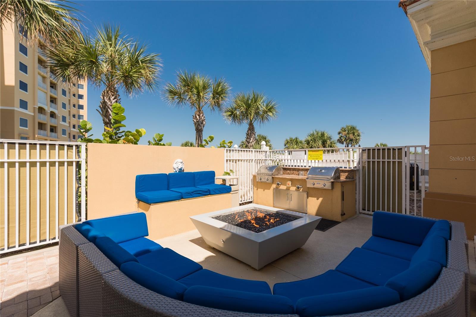 Image 68 of 95 For 80 Surfview Drive 707