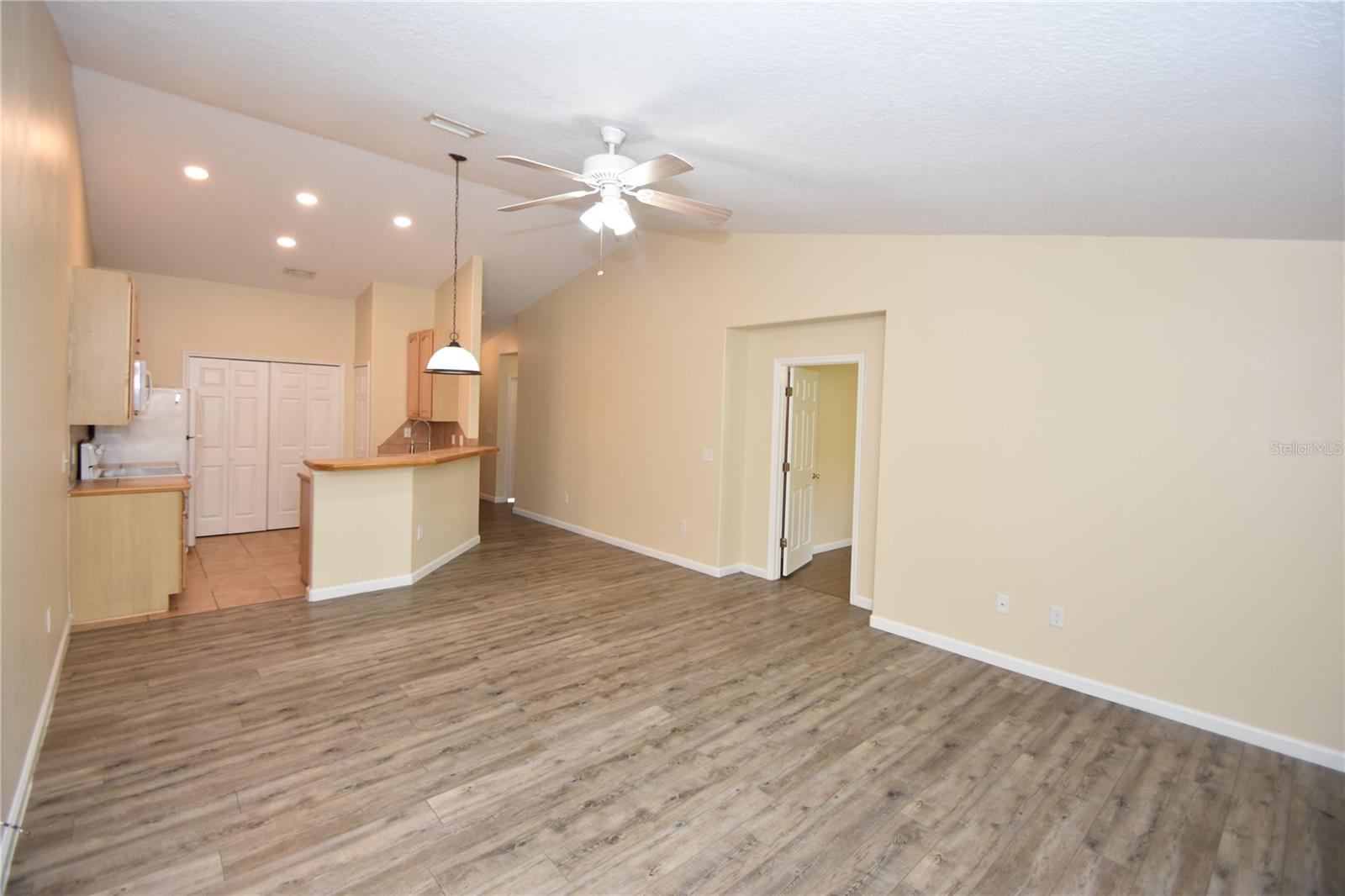 Image 15 of 34 For 7 Ryarbor Drive A