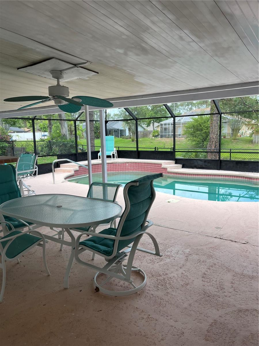 Image 6 of 7 For 250 Beechwood Lane