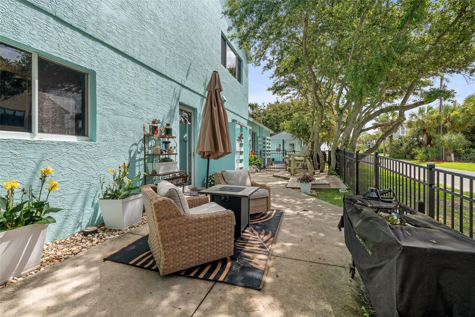 Image 11 of 68 For 1341 Daytona Avenue
