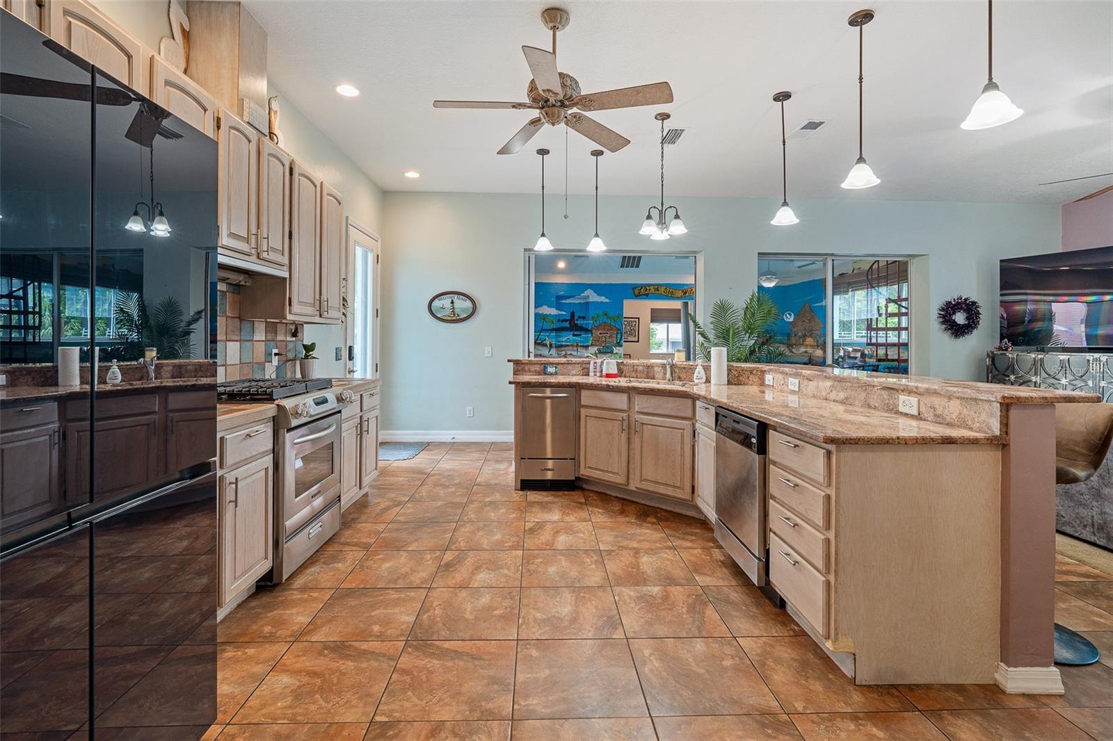 Image 17 of 68 For 1341 Daytona Avenue