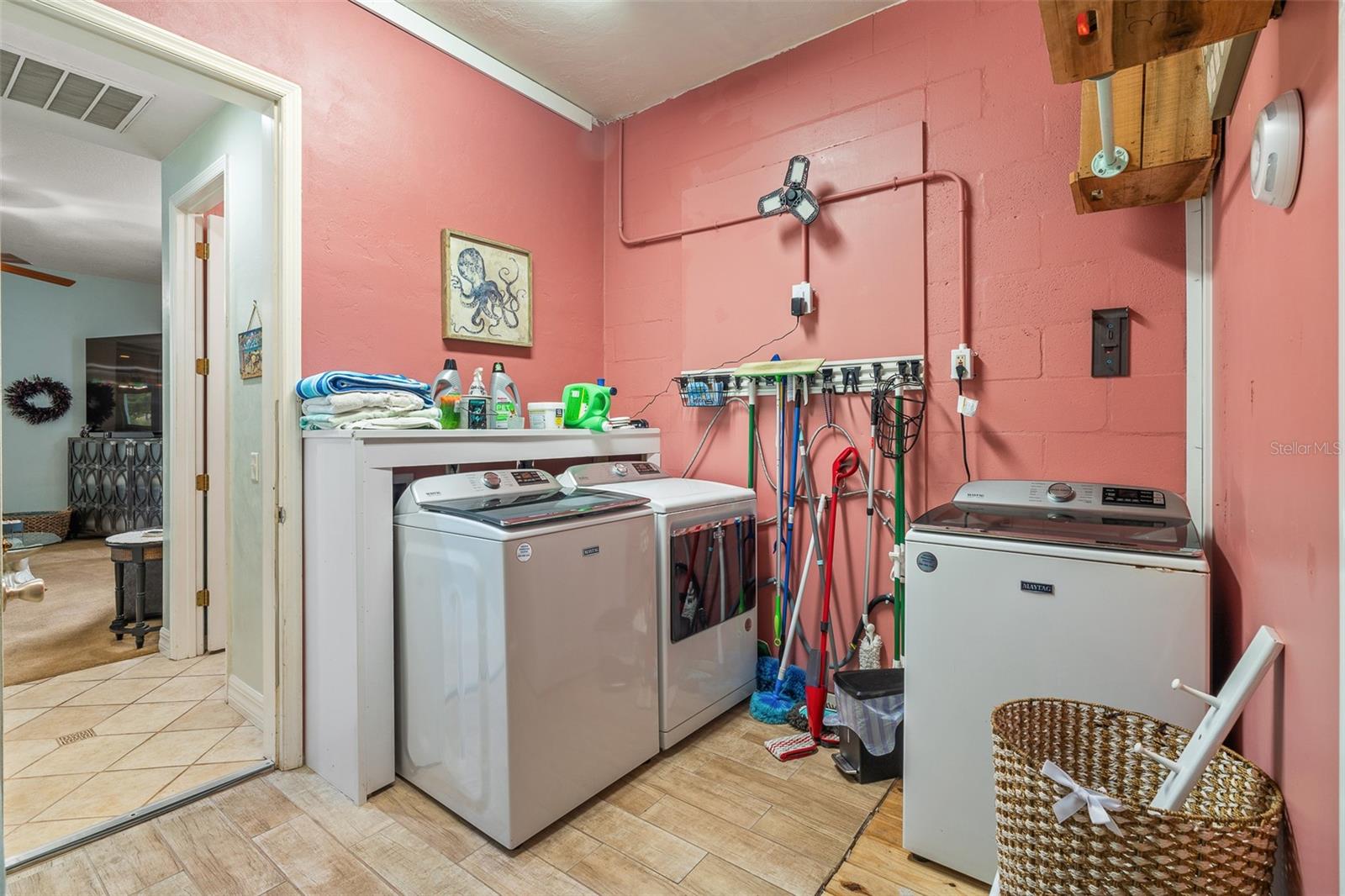 Image 39 of 68 For 1341 Daytona Avenue