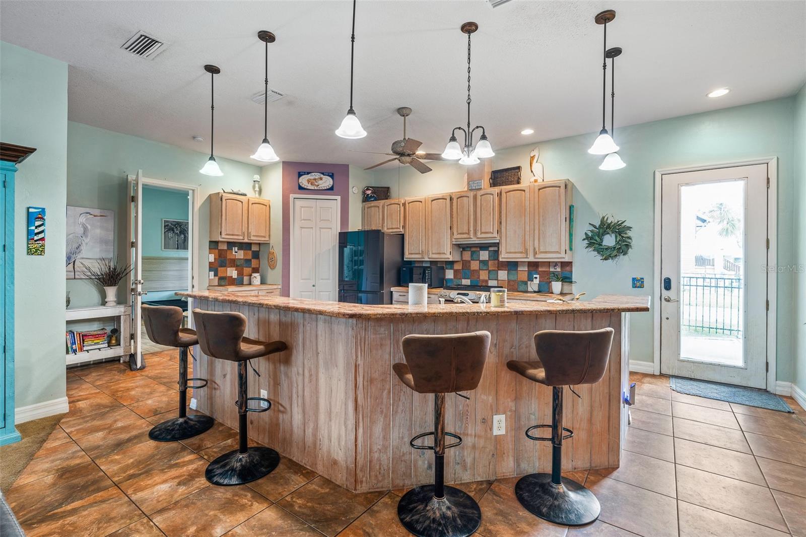 Image 4 of 68 For 1341 Daytona Avenue