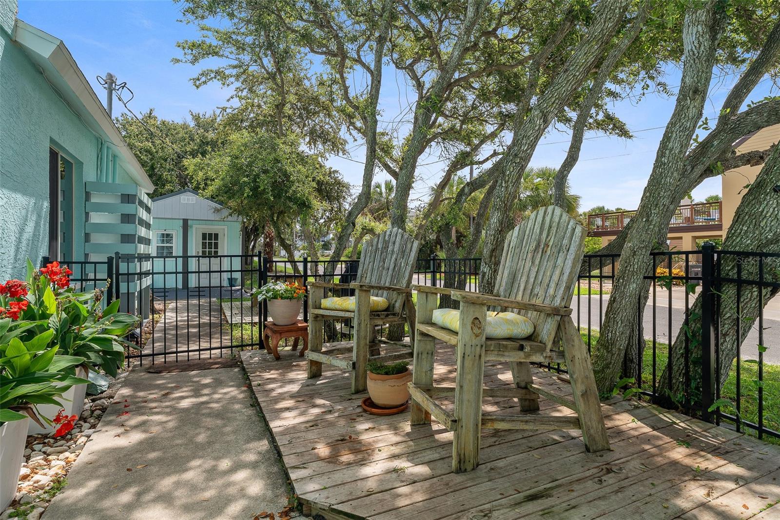 Image 6 of 68 For 1341 Daytona Avenue