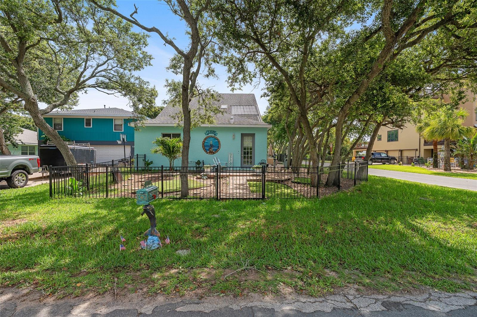 Image 7 of 68 For 1341 Daytona Avenue