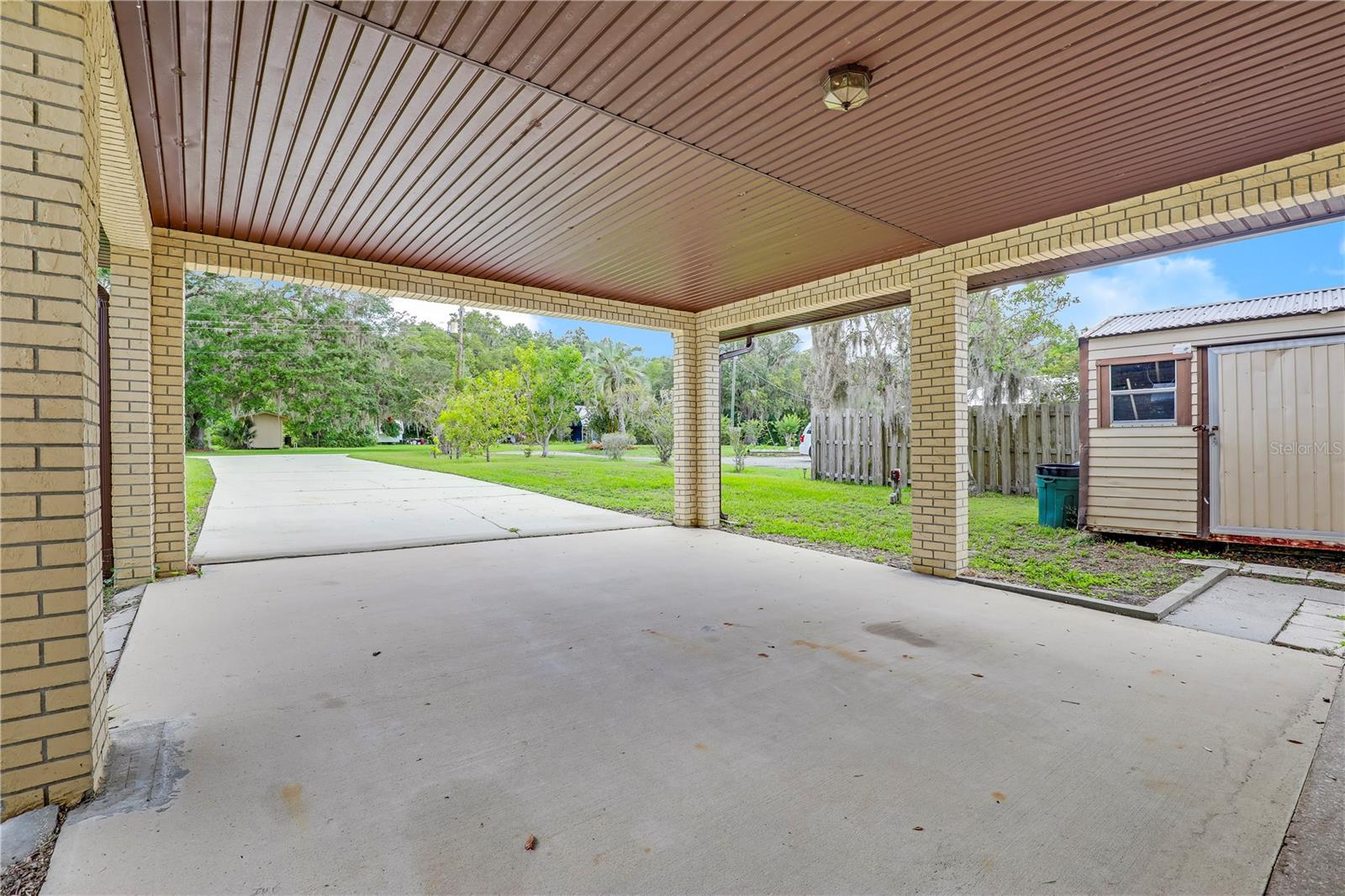 Image 12 of 66 For 102 Shore Lane