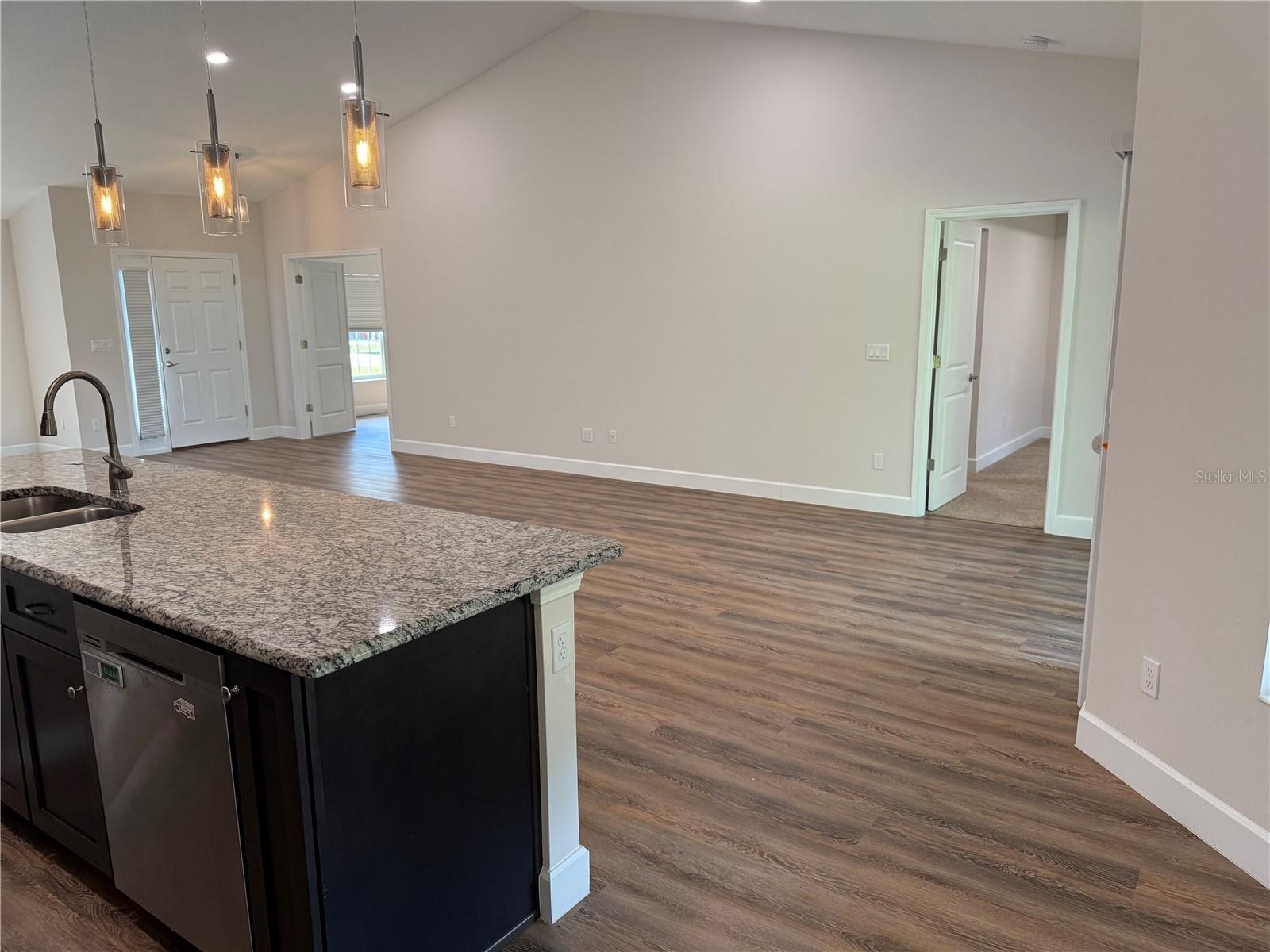 Image 34 of 40 For 15 Raleigh Drive