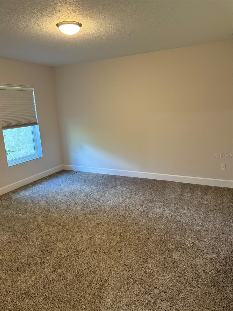 Image 36 of 40 For 15 Raleigh Drive