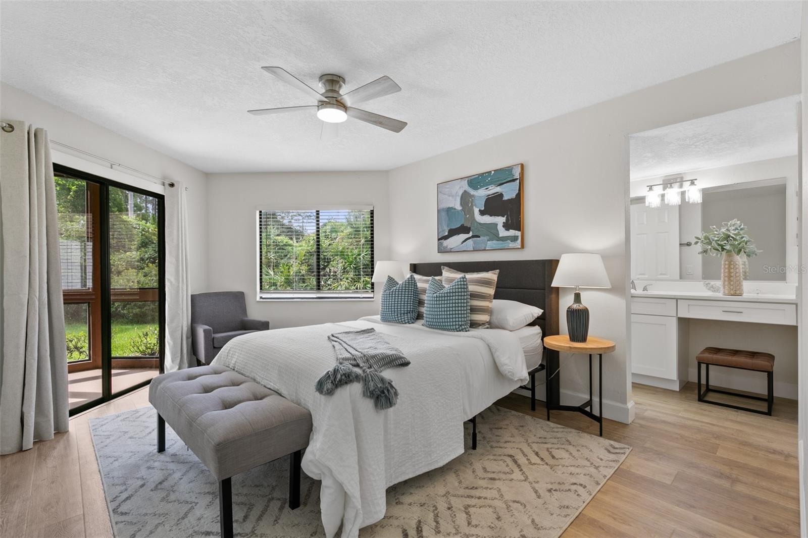 Image 18 of 50 For 7 Sherbury Court 7