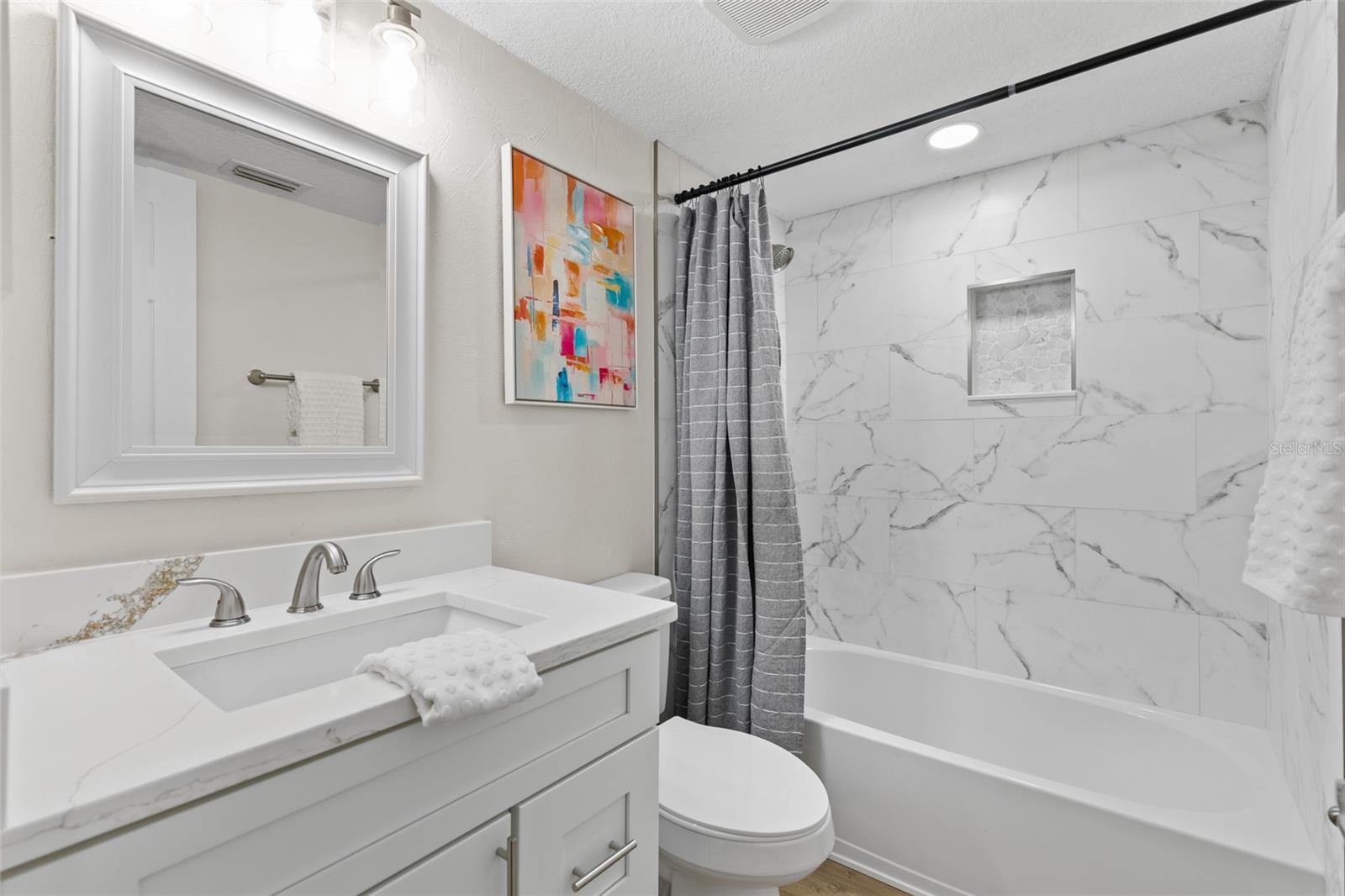 Image 25 of 50 For 7 Sherbury Court 7
