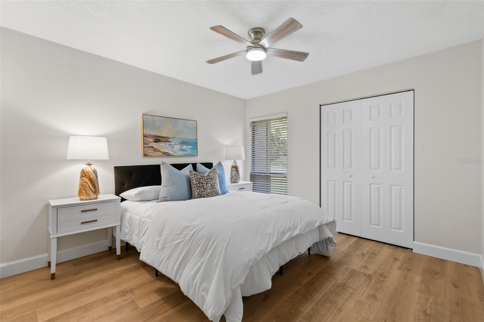 Image 26 of 50 For 7 Sherbury Court 7