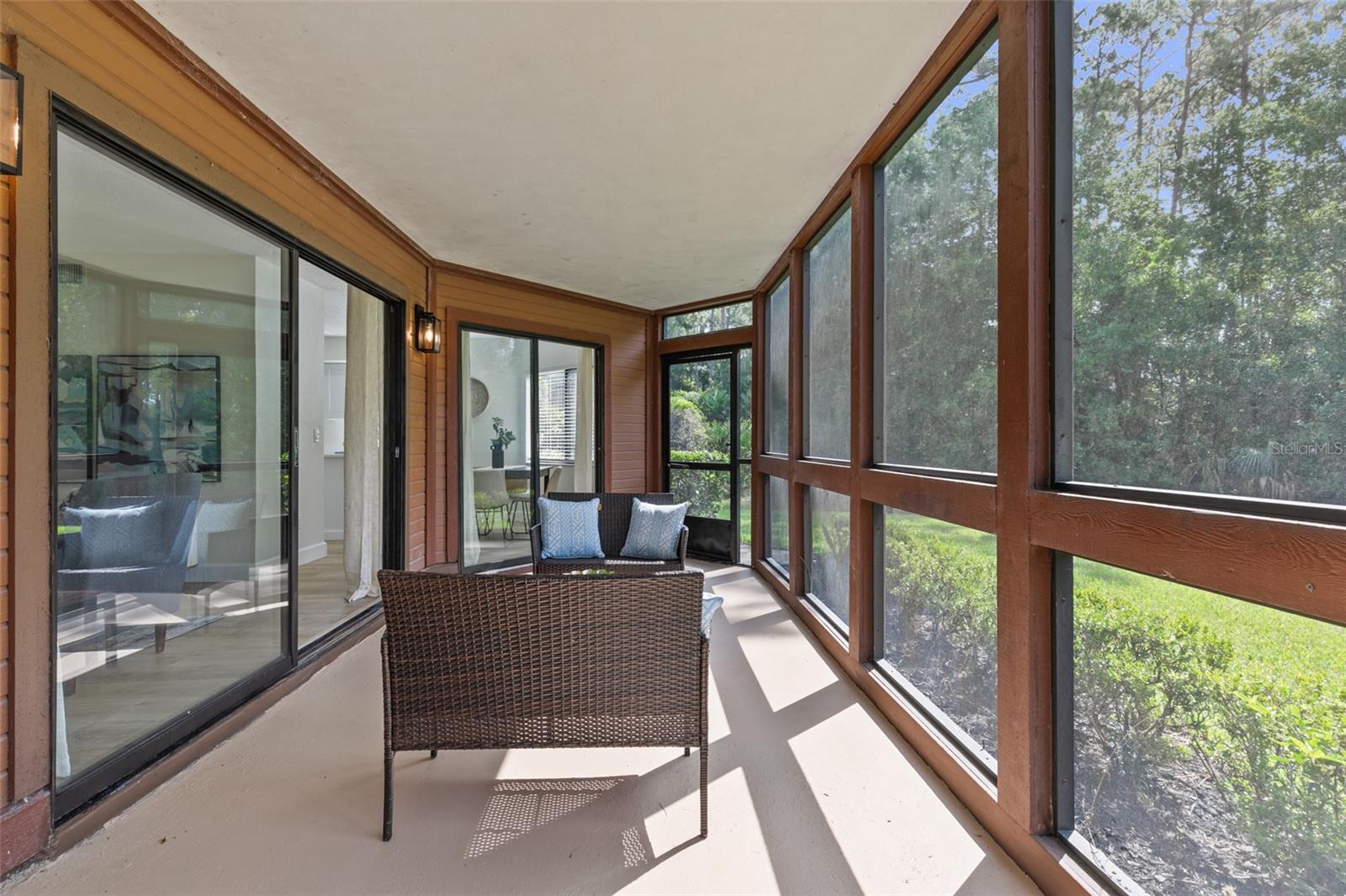 Image 29 of 50 For 7 Sherbury Court 7