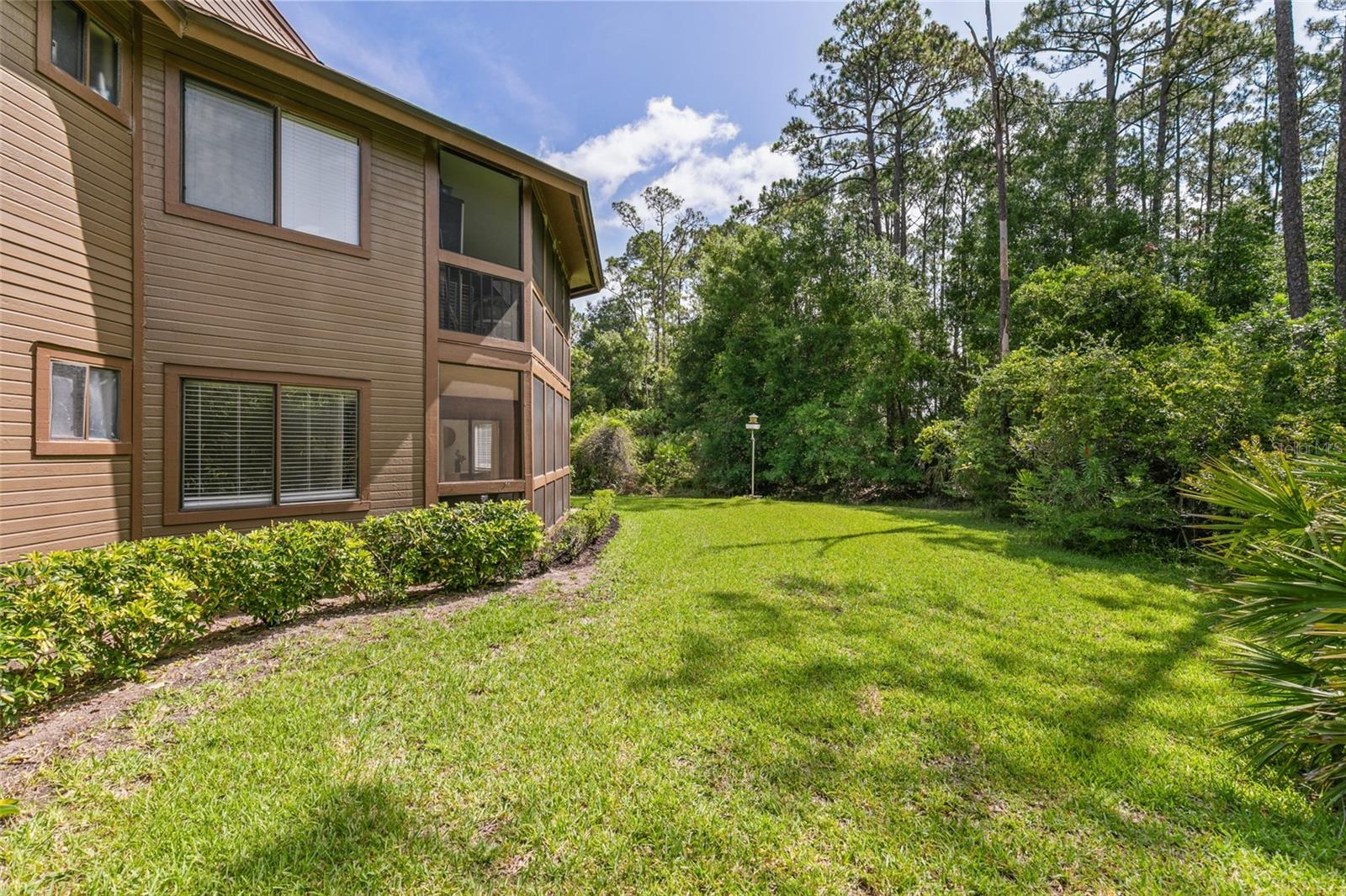 Image 30 of 50 For 7 Sherbury Court 7