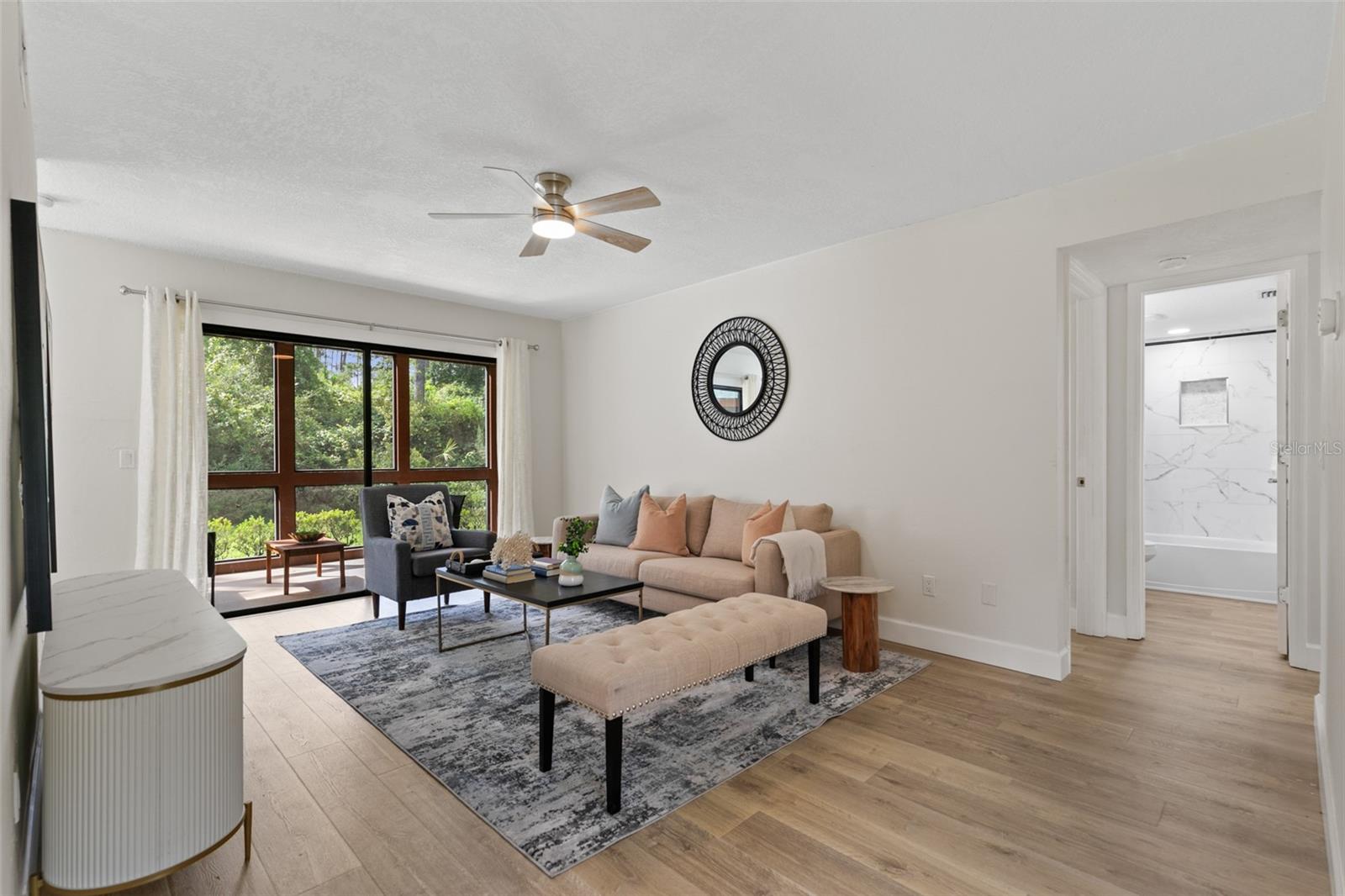 Image 6 of 50 For 7 Sherbury Court 7